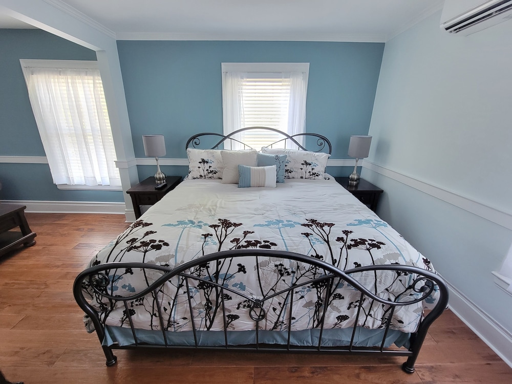 South Kortright Room photo 1