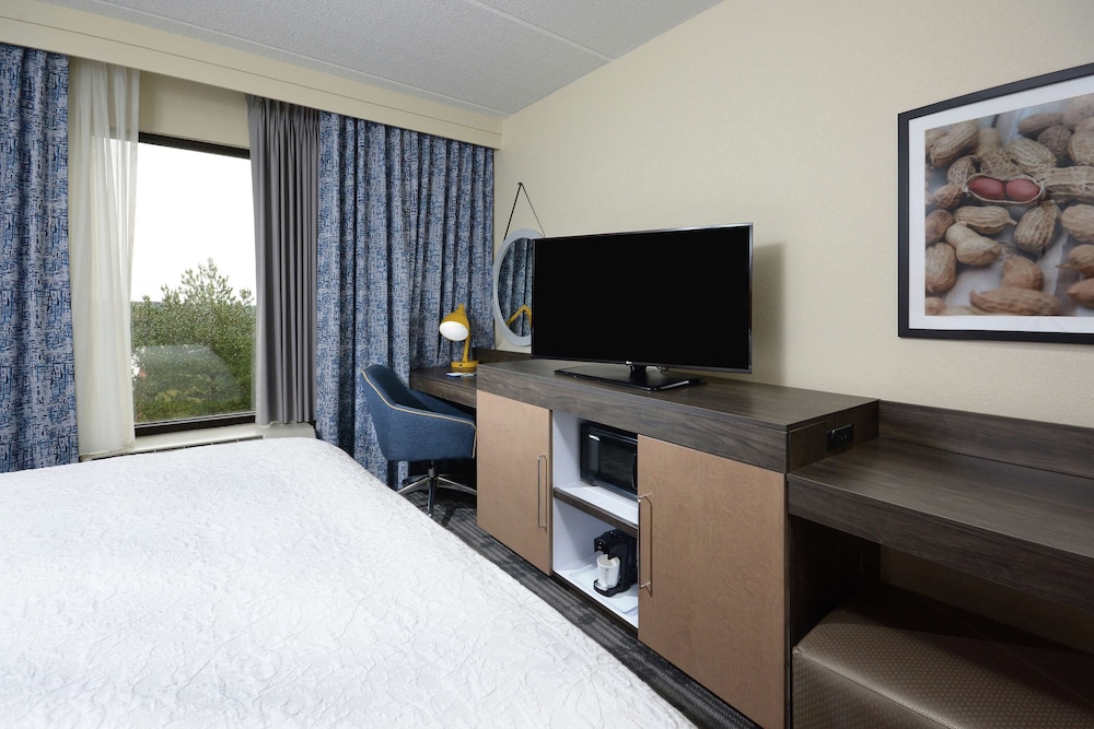 Room, 1 King Bed, Accessible, Non Smoking photo 3