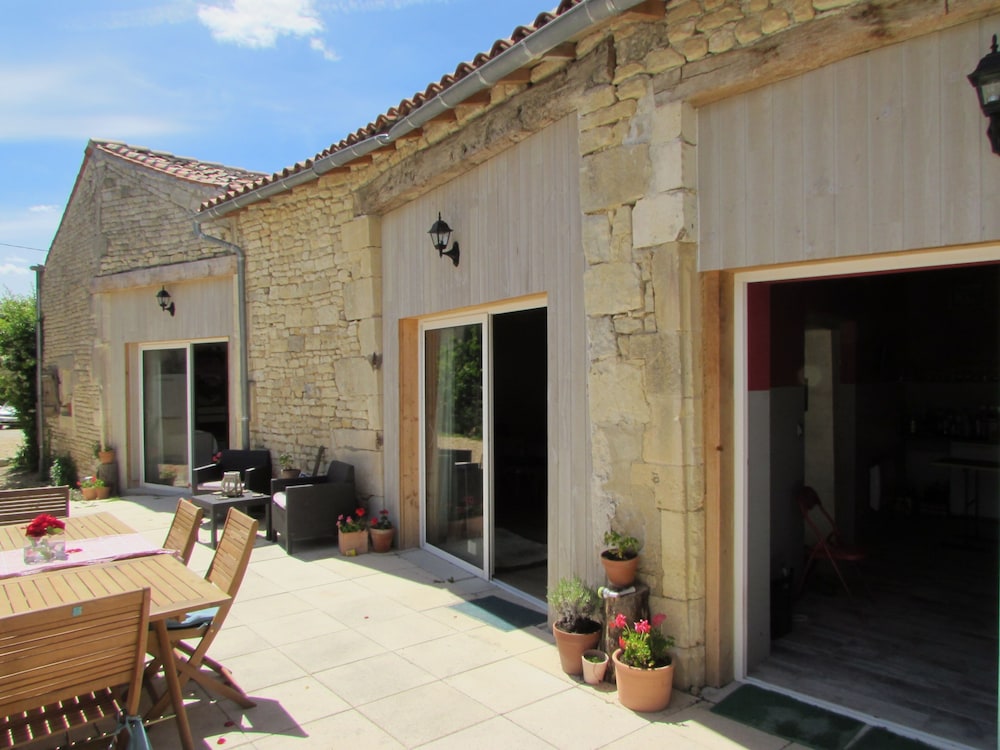 Deluxe Villa photo 1