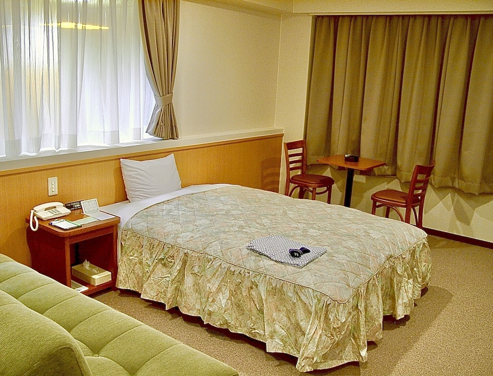 Single Room, 1 Bedroom, Smoking