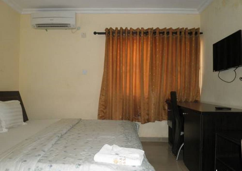 Standard Room - Photo 2