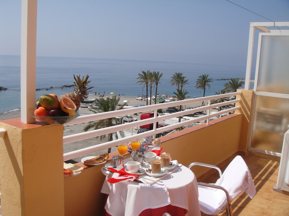 Panoramic Double Room, Terrace, Sea View - Photo 4