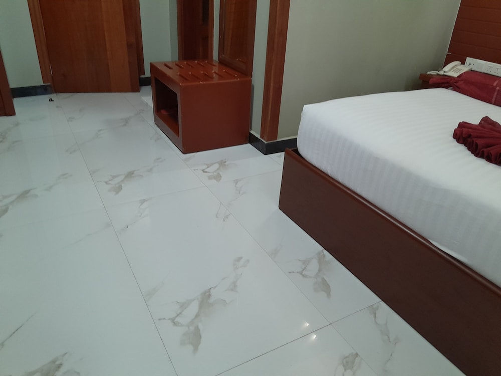 Business Double Room, 1 Queen Bed, City View