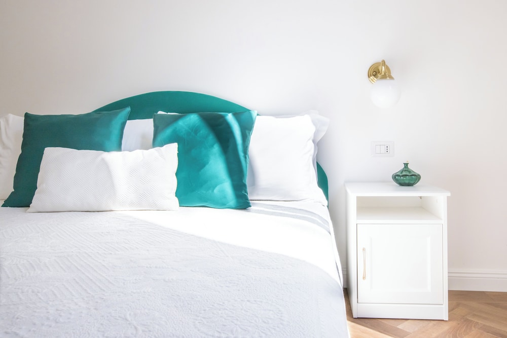 Double Room, Private Bathroom, Garden View