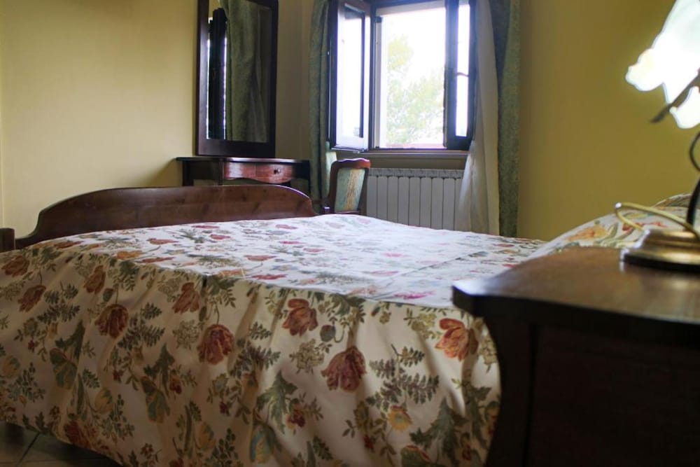 Standard Room photo 1