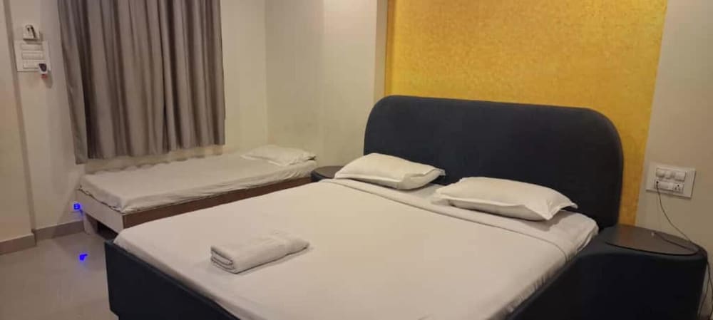 Standard Triple Room - Photo 1