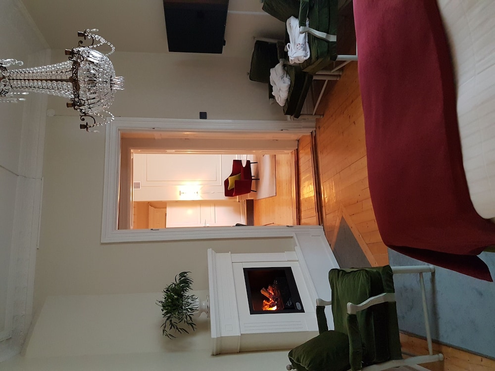 Suite, 1 King Bed, Non Smoking photo 3