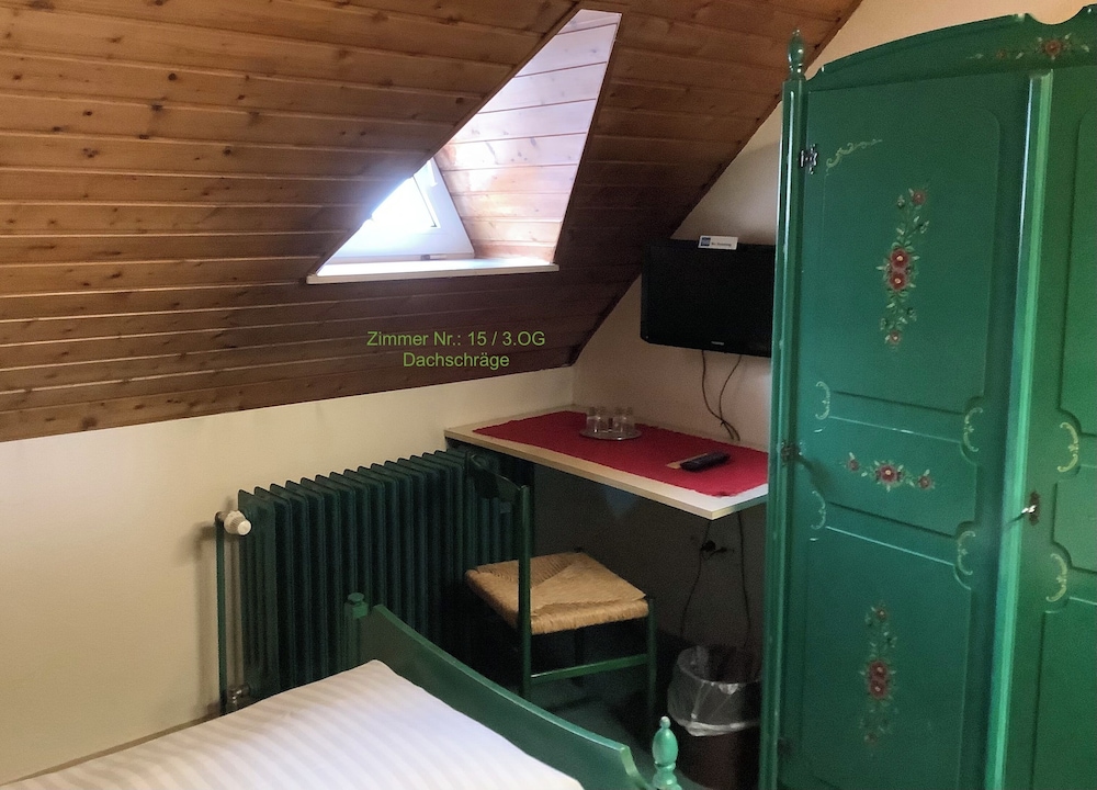 Doppelzimmer - Dachschräge photo 1