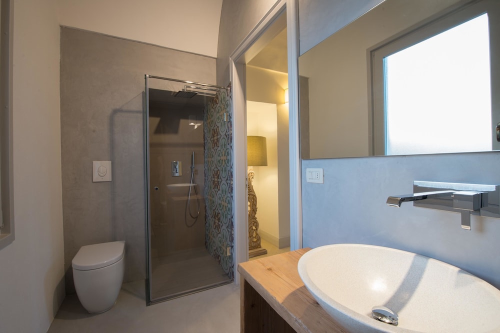 Deluxe Apartment, 4 Bedrooms, Terrace, Garden View photo 2