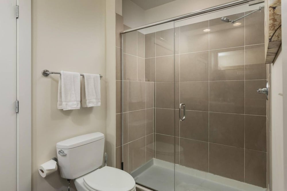 Apartment with Private Balcony, Wifi, Parking, 사진 4