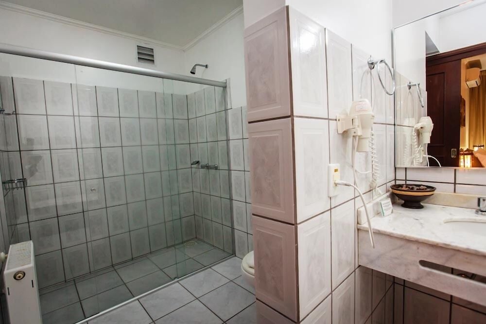 Luxury Suite photo 2