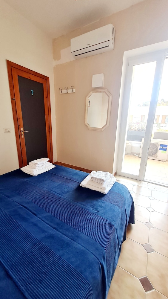 Villa (2 Bedrooms)