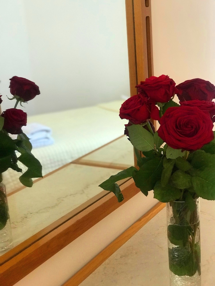 Family Room, 2 Bedrooms