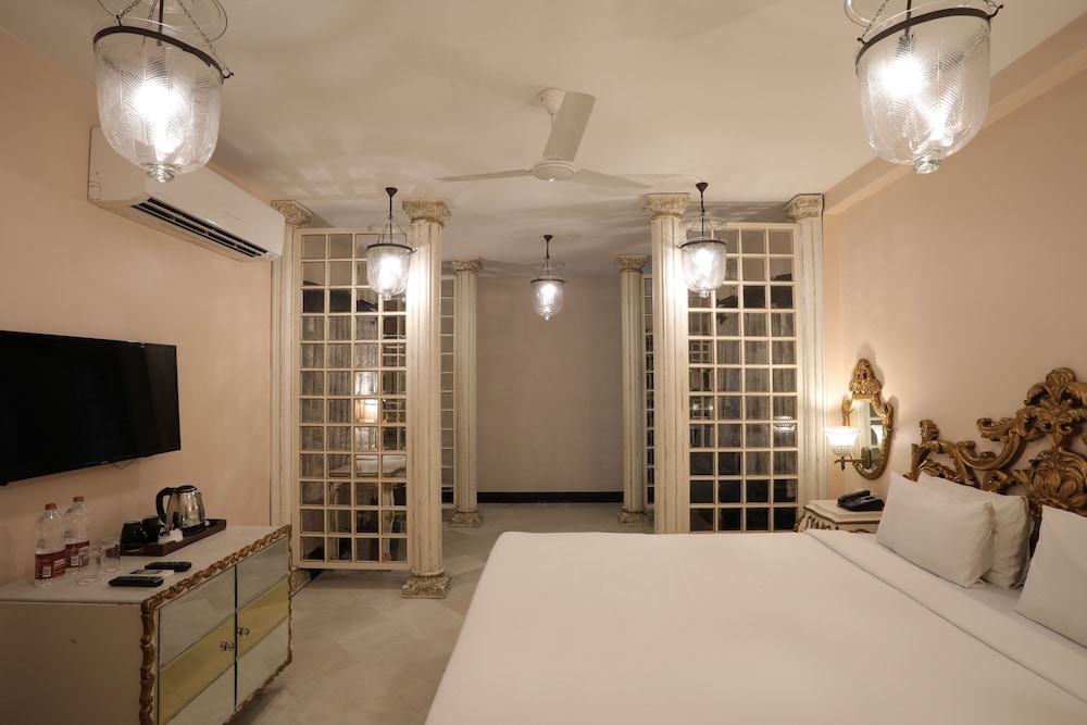 Kings bed Room - Photo 6