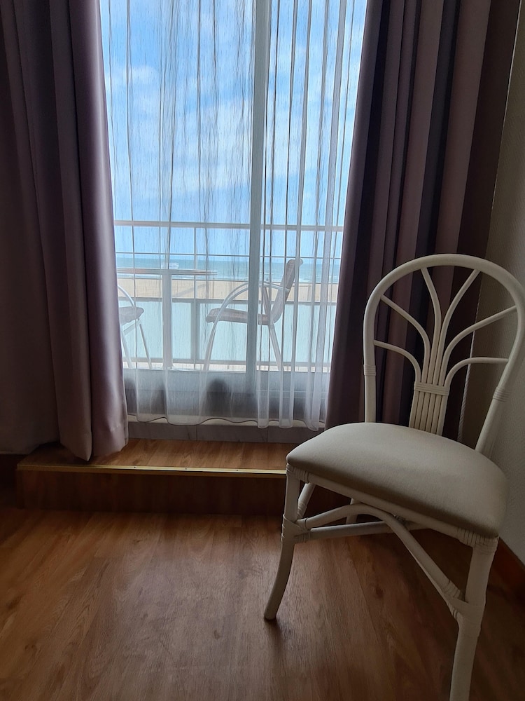 Double Room, Balcony, Sea View photo 3