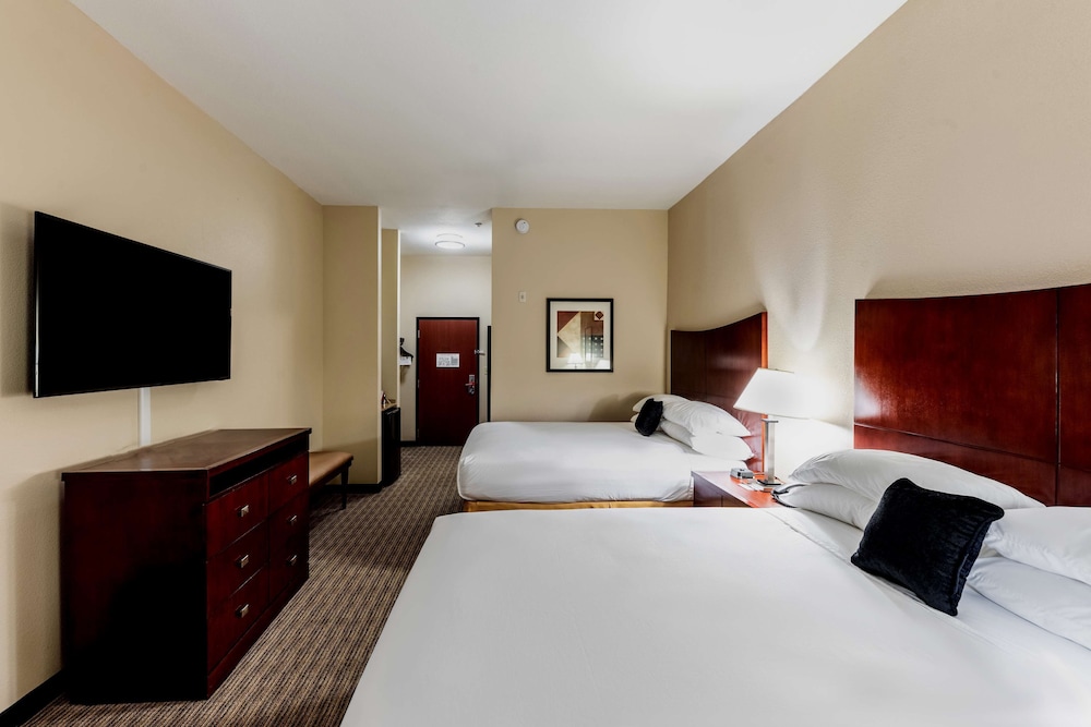 Room (King and Queen ) - Photo 1