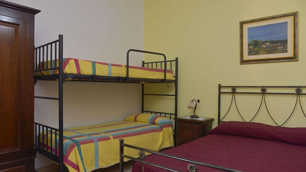 Quadruple Room photo 1