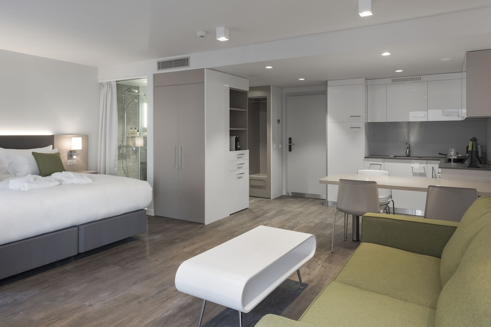 Premium Suite, Kitchen photo 2