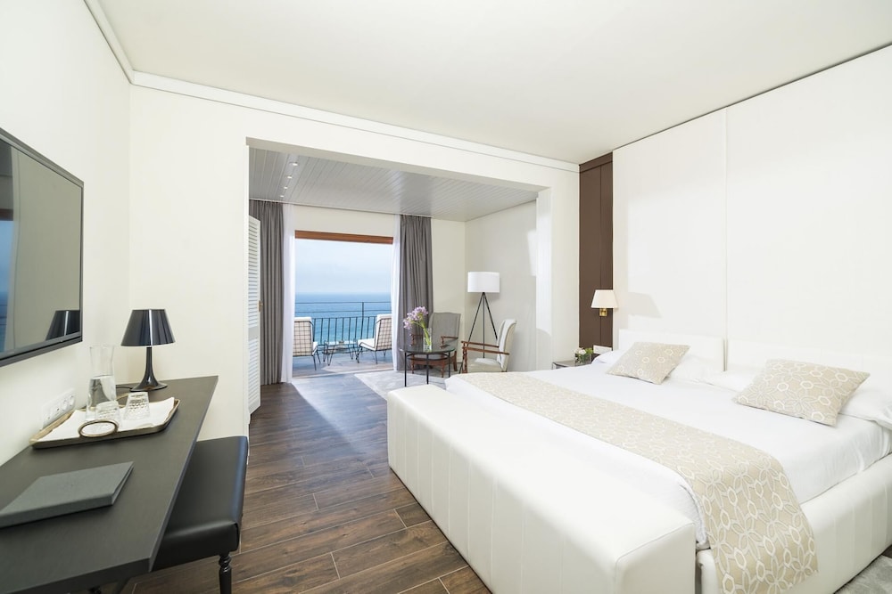 Premium Room, Terrace, Sea View - Photo 6