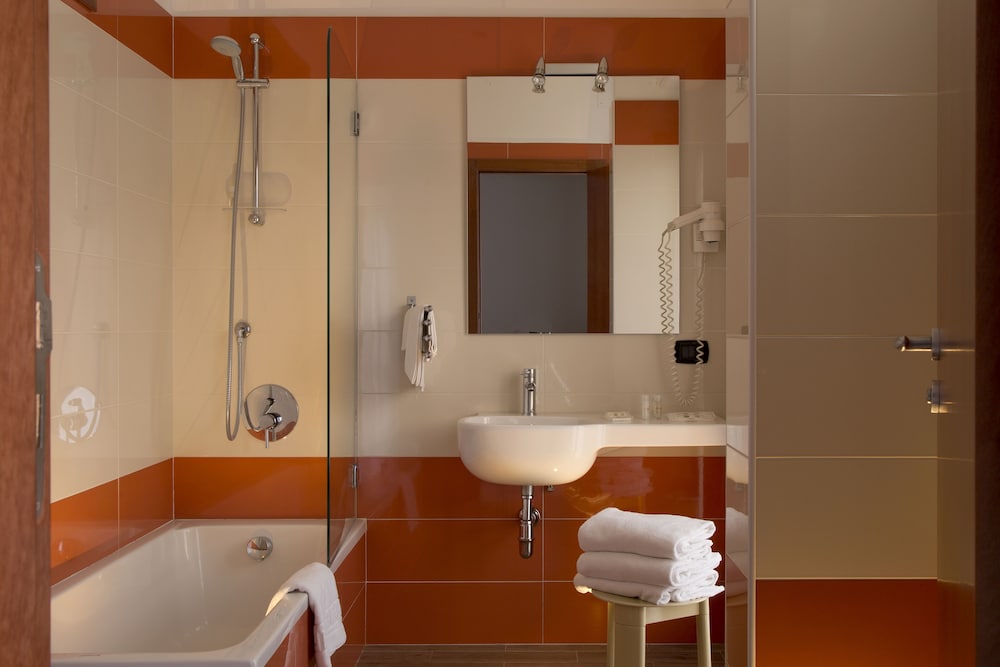 Standard Quadruple Room - Photo 3