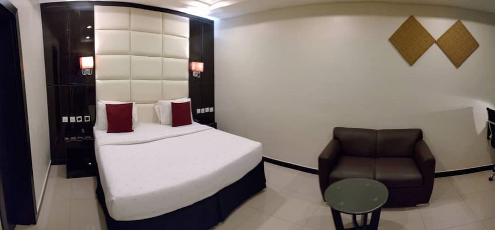 Junior Suite - Photo 3
