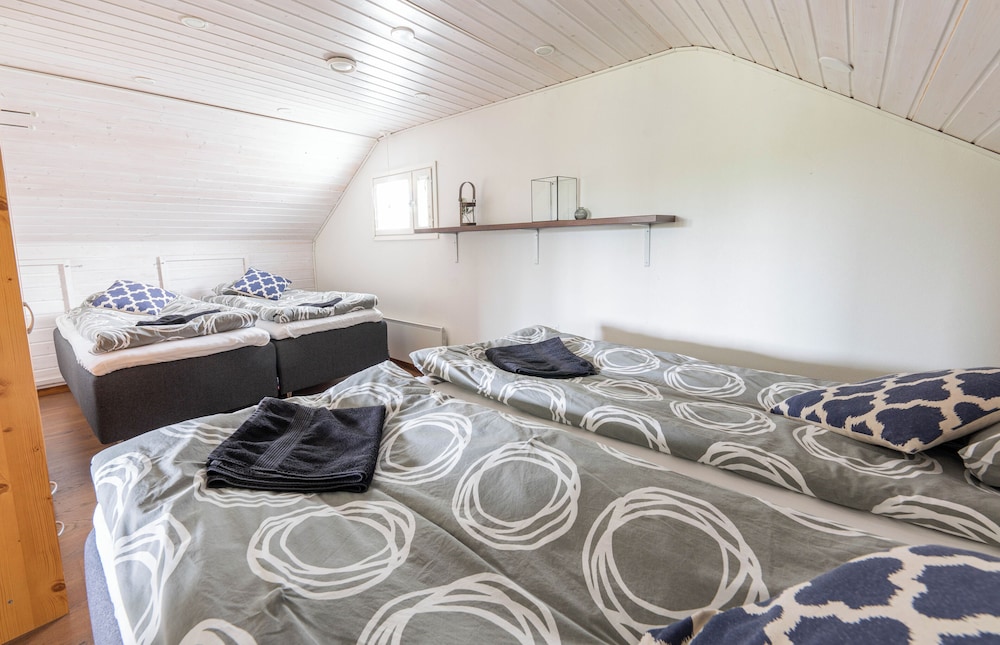 Luxury Cottage, 3 Bedrooms, Sauna, River View photo 2