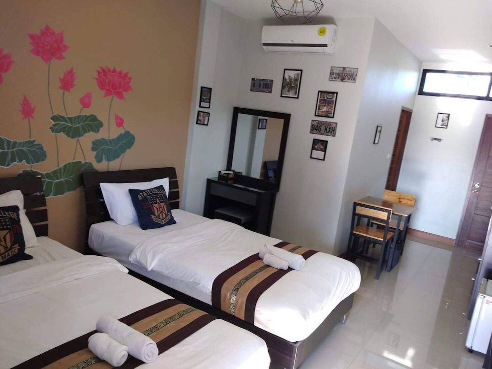 Habitación Estándar con Dos Camas Individuales