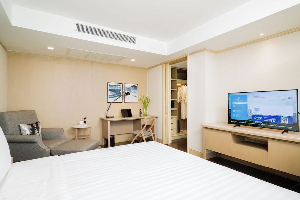 Suite, 3 Bedrooms photo 2
