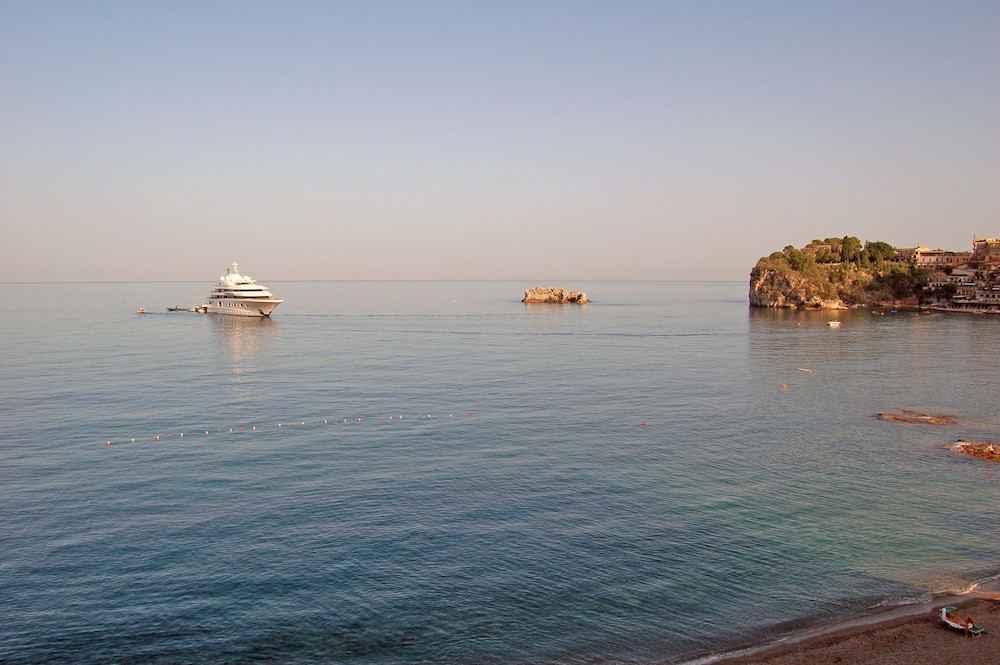 Superior Double or Twin Room, Terrace, Sea View - Photo 37