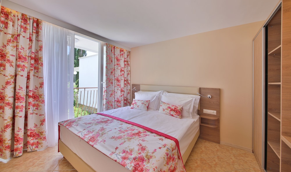 Villa, 2 Bedrooms photo 2