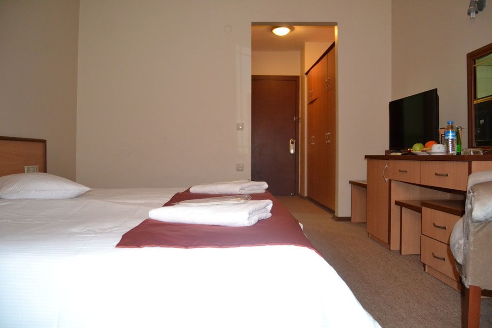Standard Twin Room photo 1