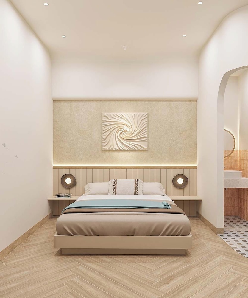 Standard Single Room, 1 Queen Bed