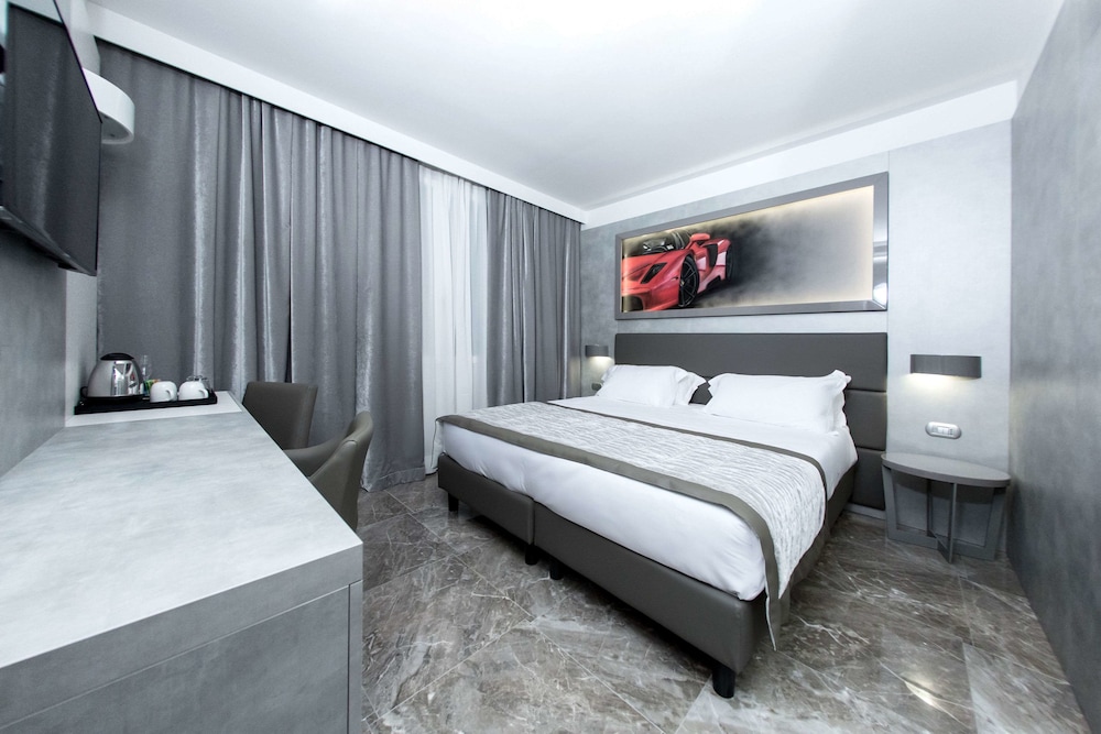 Classic Room, 1 King Bed, Non Smoking - Photo 1