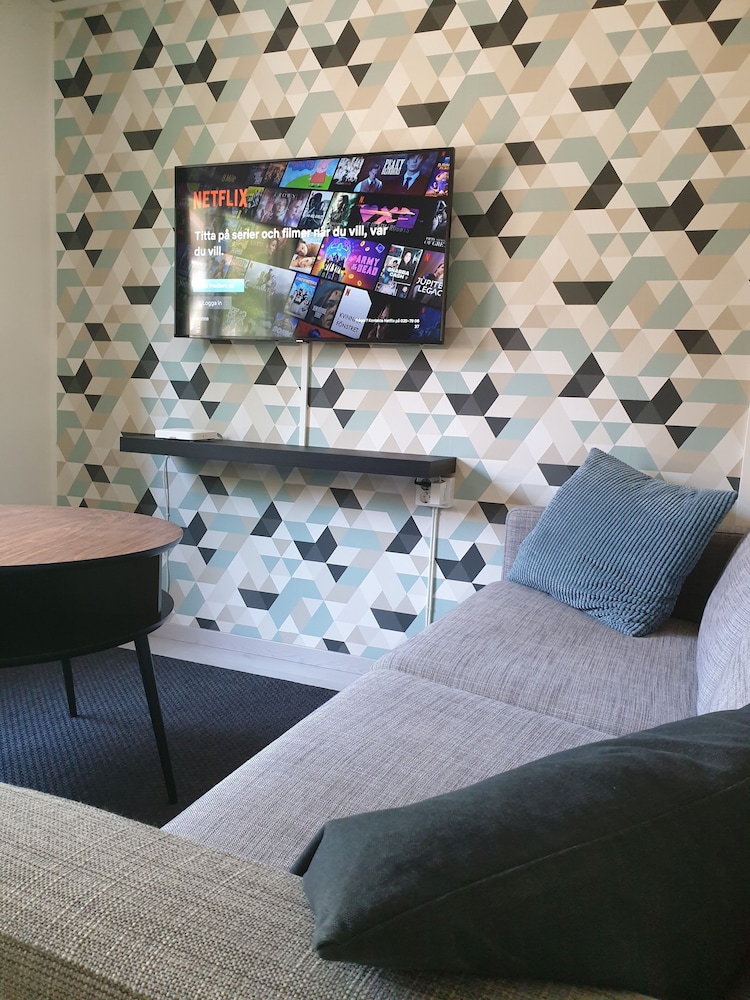 Standard Double Room, 1 King Bed photo 3