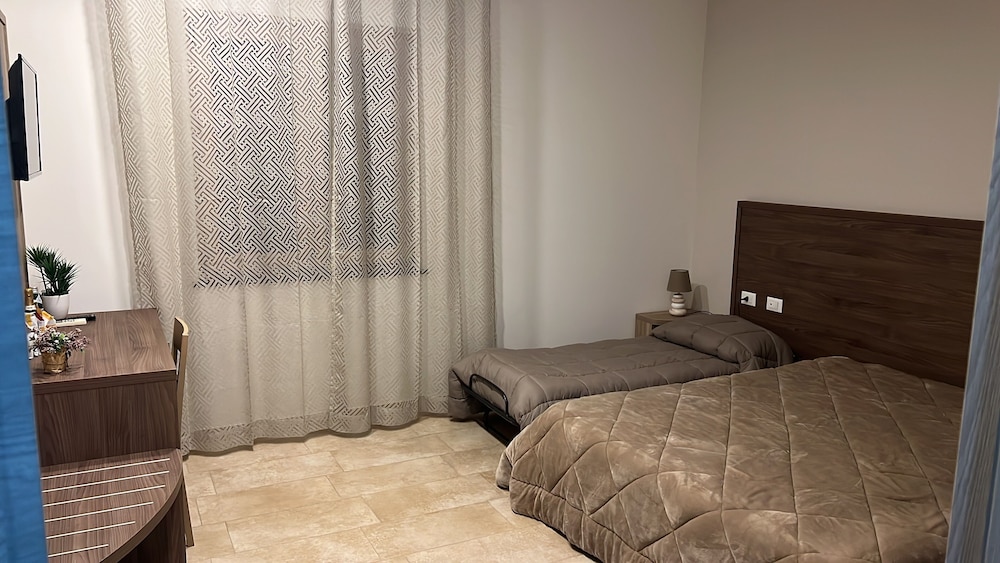 Classic Triple Room