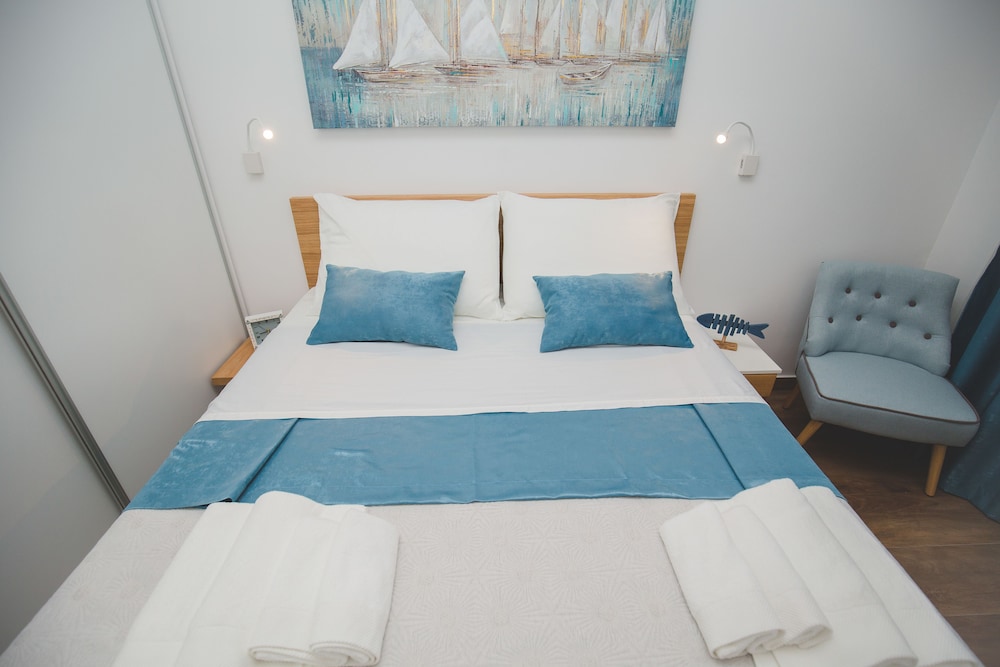 Design Apartment, 1 Bedroom, Hot Tub, Sea View photo 1