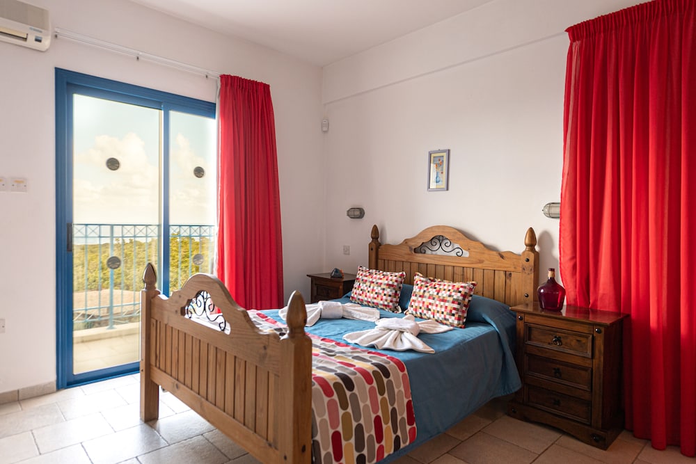 Villa 9 - Artemis 4 Bedroom/Private Pool
