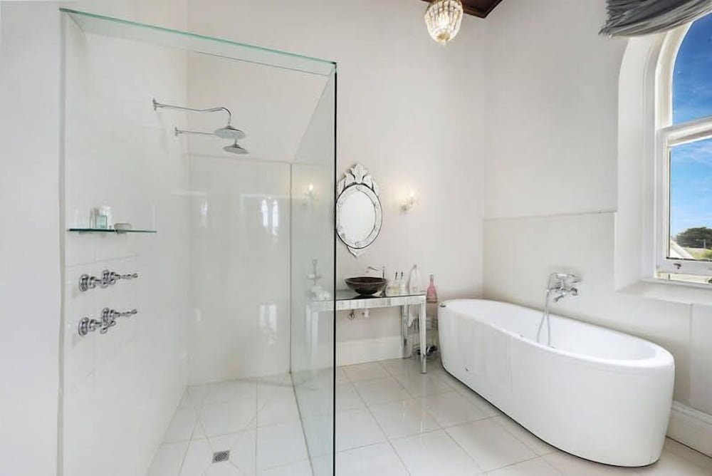 Grand Room photo 2