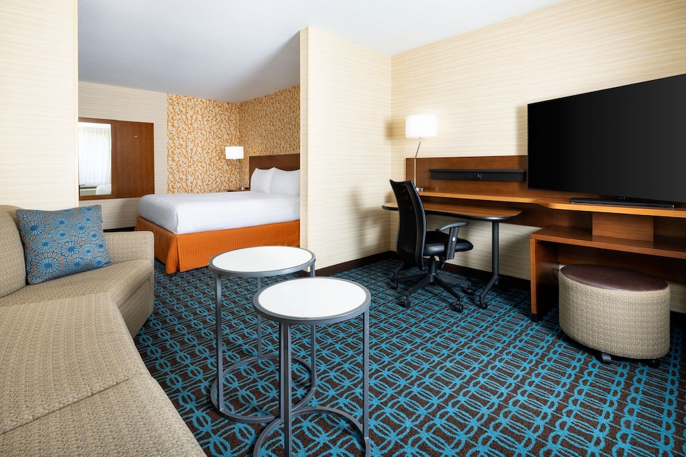Executive Suite, 1 King Bed with Sofa bed photo 1