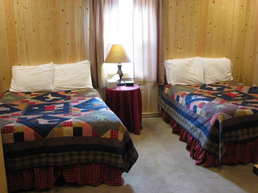 Cabin 3, 1 Bedroom photo 3