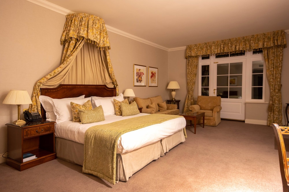 Family Room (Country Club) photo 1