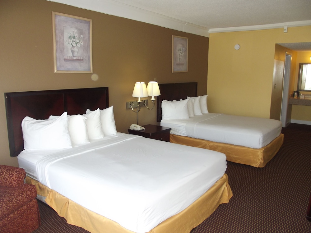 Standard Double Room, 2 Double Beds, Non Smoking photo 2