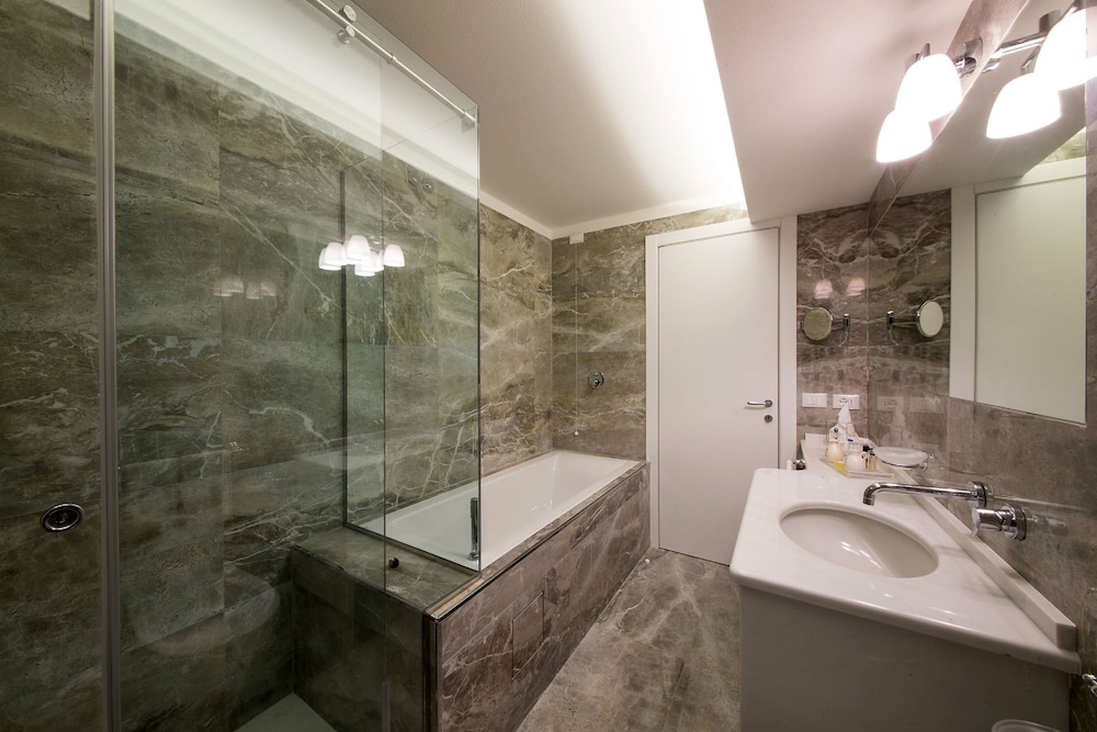 Junior Suite (Sea Side) - Photo 7