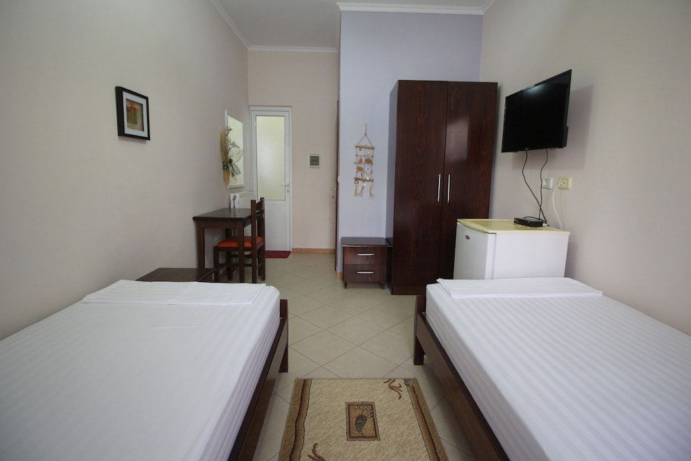 Comfort Twin Room photo 2