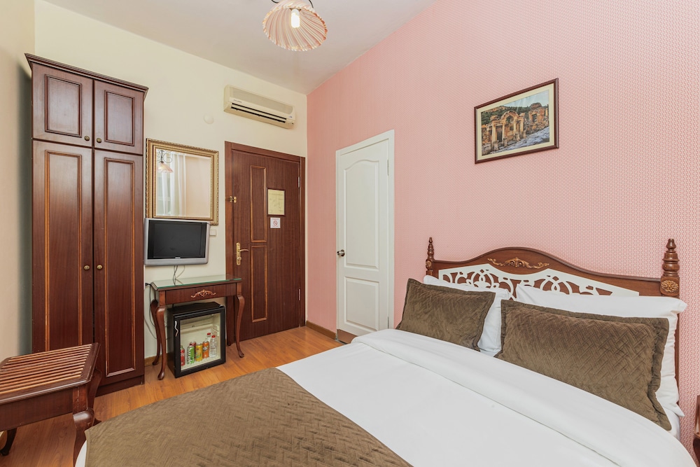 Economy Room photo 2