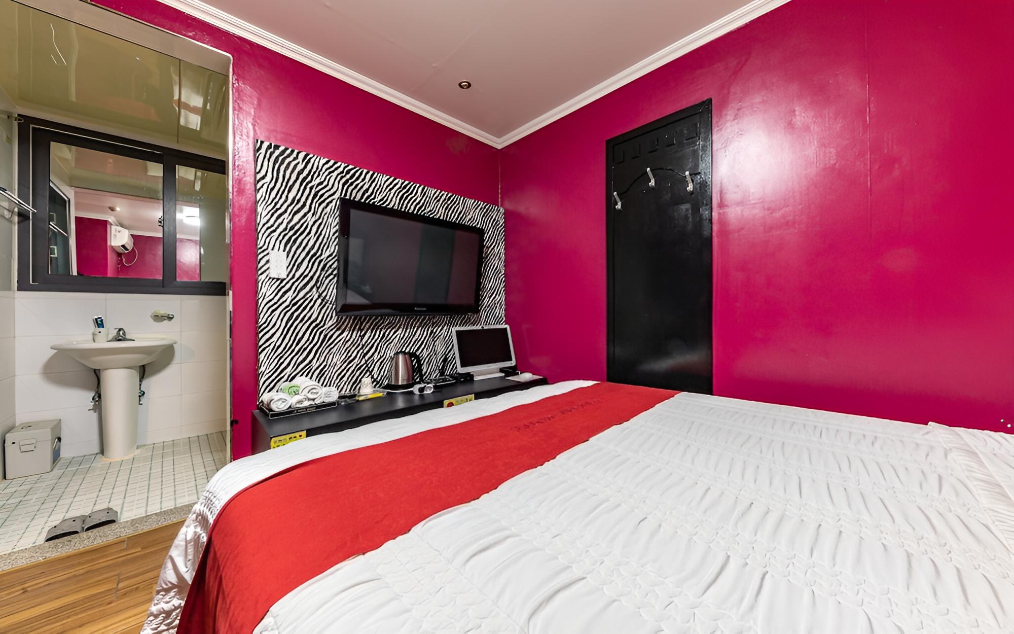 Room (Solo travel room (existing 1 person/m) photo 2