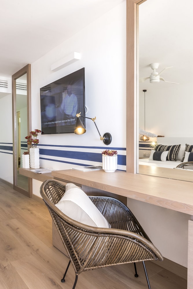 Superior Room - Photo 8