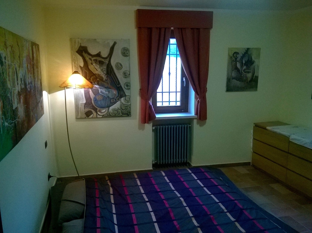 Double Or Twin Room, Shared Bathroom photo 1