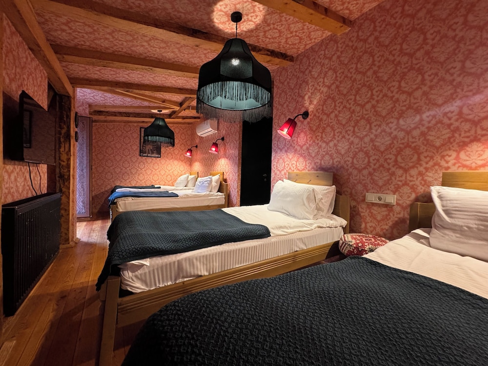 Deluxe Quadruple Room photo 3