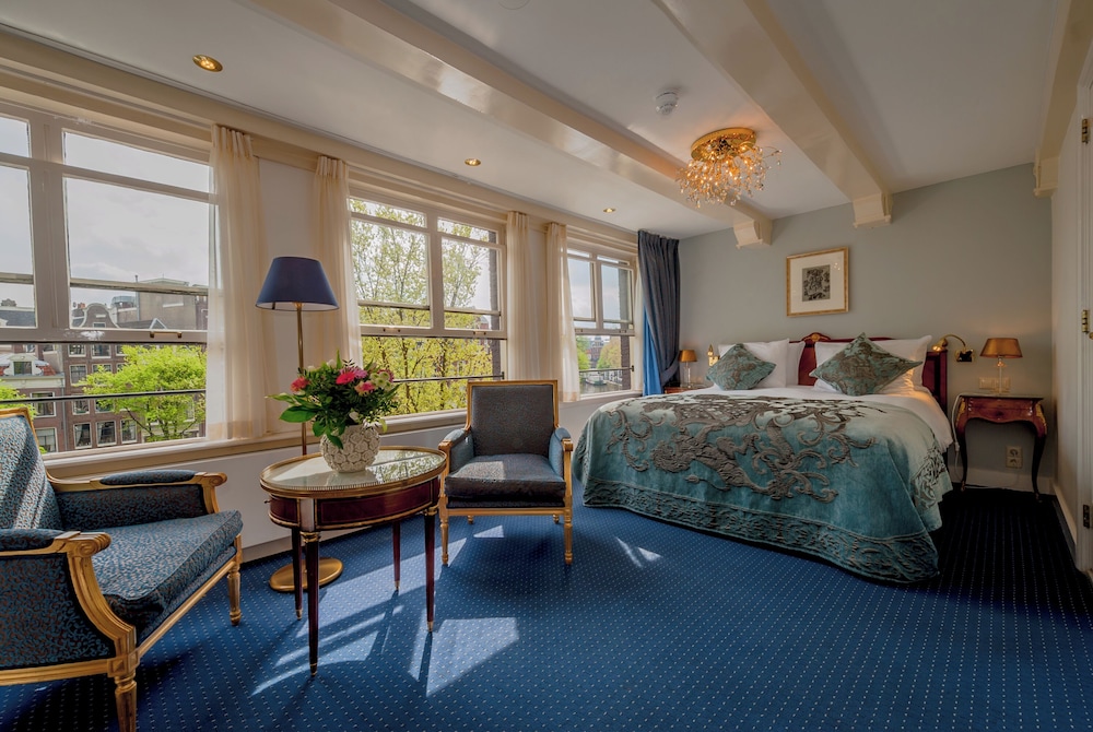 Superior Double Room, Canal View photo 2